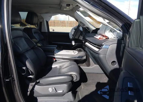 2025 Lincoln Navigator Reserve z USA, uszkodzony, nr VIN 5LMJJ2LG7SEL07735